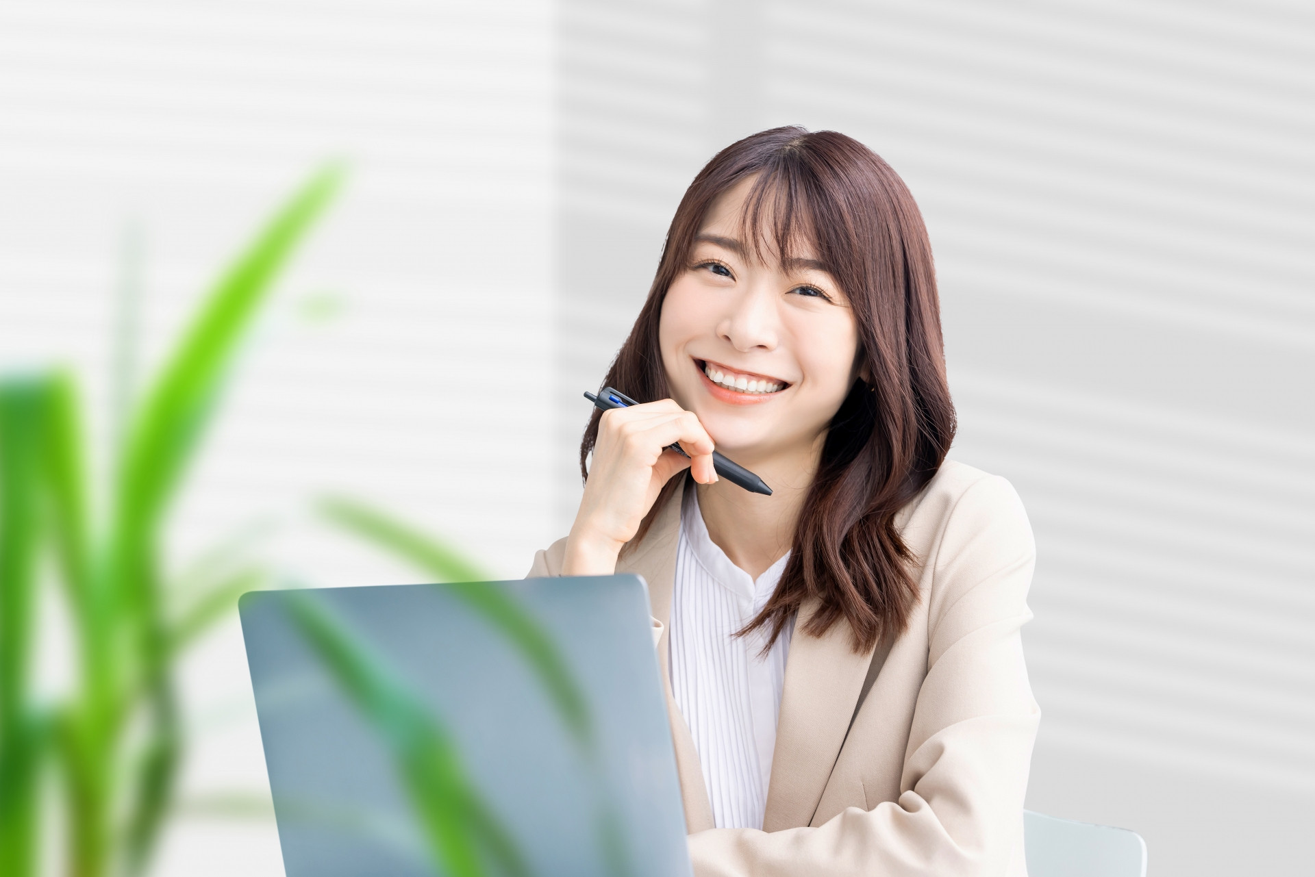 工場内での一般事務 / 株式会社リーフラント